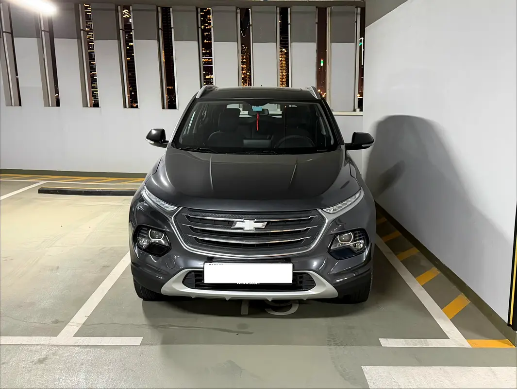 Chevrolet Groove 2023 — photo 1 of 9
