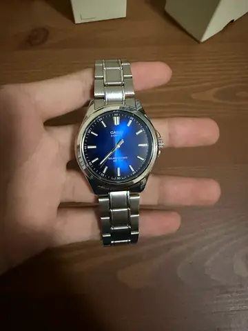 CASIO MTS-RS100D-2AVDF
with box and tag