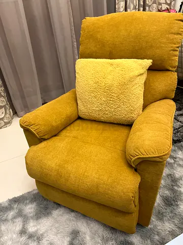 Mustard Yellow Single Armchair / Accent Chair - Excellent Condition