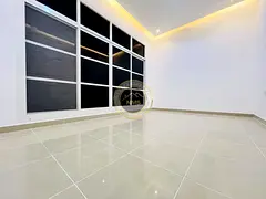 Prime Location/ Ready To Move/ Tawtheeq Available/Free Bills