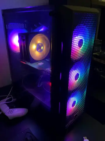 Intel i7 Gaming PC | GTX 1070 Ti AORUS | 16GB RAM | Cooler Master RGB (MORE IN DESC)