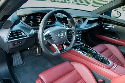 2022 AUDI RS E-TRON GT 照片 18