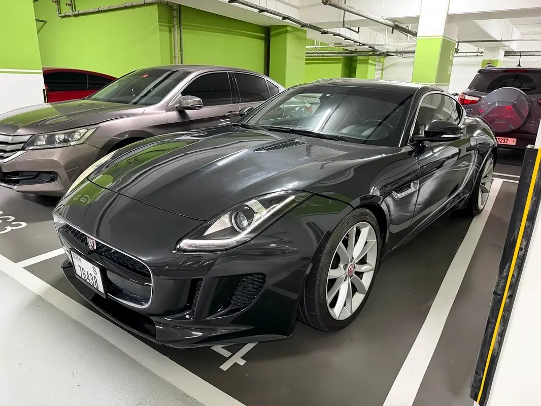Jaguar F-Type 2016 — photo 1 of 11