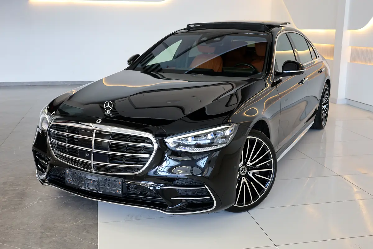 Mercedes-Benz S-Class 2024 — photo 1 of 18