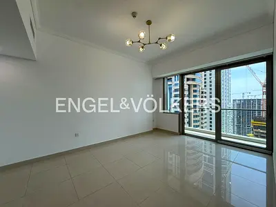 Unfurnished I High Floor I Vacant