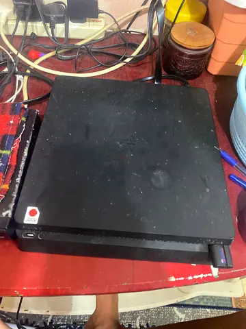 Ps4 slim used for more photo send a message