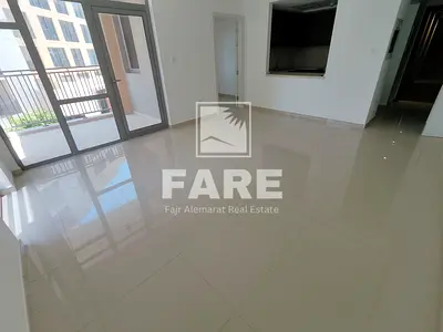 شقة غرفة وصالة واسعة مع غرفة دراسة | أبتاون الزاهية