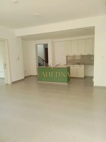Great Deal I 4BR Villa | Road View | Family Community | Vacant