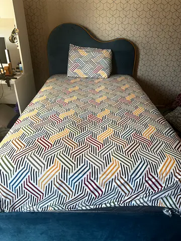 Single bed