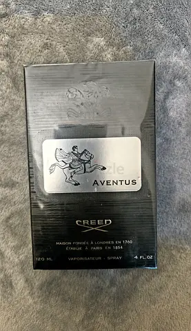 Urgent sell brand new 100%original Creed Aventus perfume