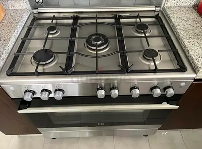 .Electrolux Freestanding Cooker 90x60cm | 5-Burner Gas Hob | Cast-Iron Pan Supports | XXL Fan Oven