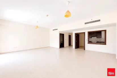 Prime Location | Large Layout | Near Metro