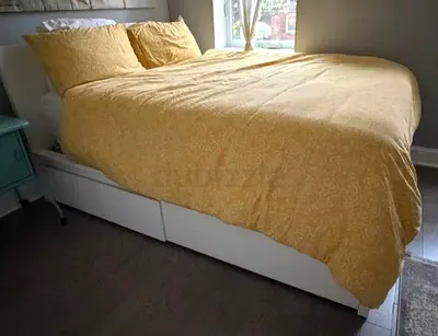 Ikea malm king size bed with matttess