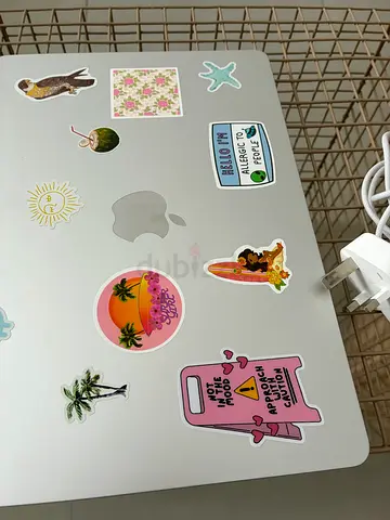 macbook air 13.6 inch