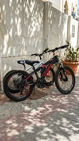 Chain Reaction Kids/Teen Mountain Bike - 20/24 inch, good condition 2 cycles 150 aed