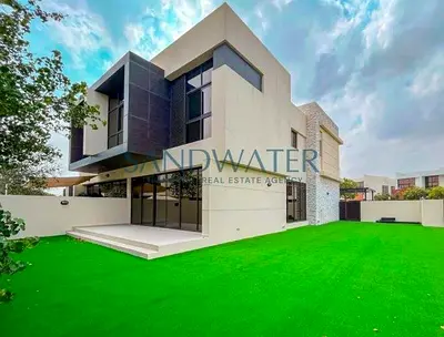 Single Row | Renovated | Largest Plot | THLA