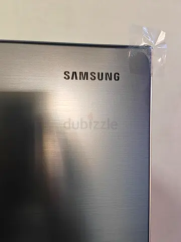 Samsung brand 3 door fridge freezer with water dispenser and ice maker