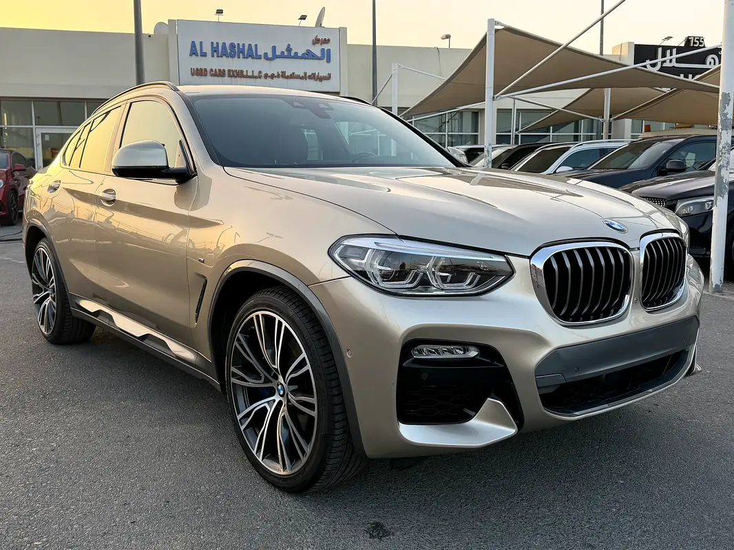 BMW X4 2019 — photo 1 of 20