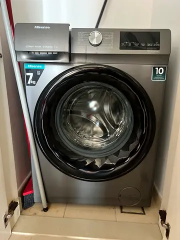 Hisense 7kg Front Load Washing Machine - Good Working Condition