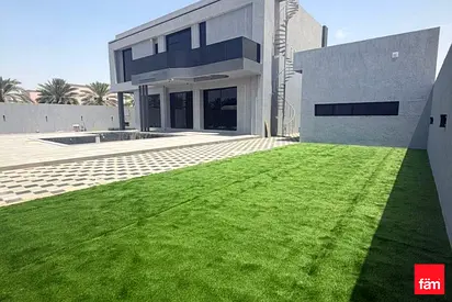 5br Villa + Maid Room | Private Pool | Vacant