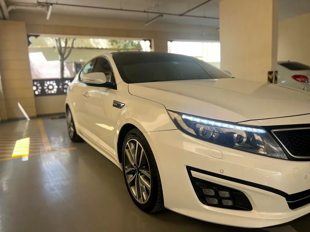 Kia Optima 2015 — photo 1 of 13