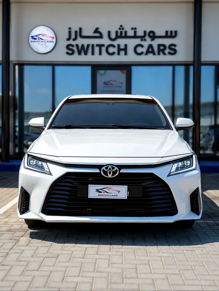 Toyota Yaris 2023 — photo 1 of 6