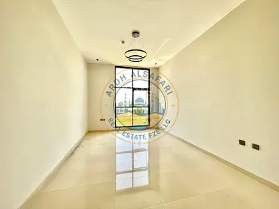 No deposit brand new 1bhk with Balcony+2 wash rooms juat 40k in hoshi Sharjah