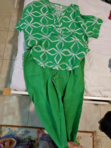 Mark and Spencers MS pure linen green outfit size 12