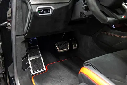 صورة مصغرة 19 لـ 2023 Lamborghini URUS
