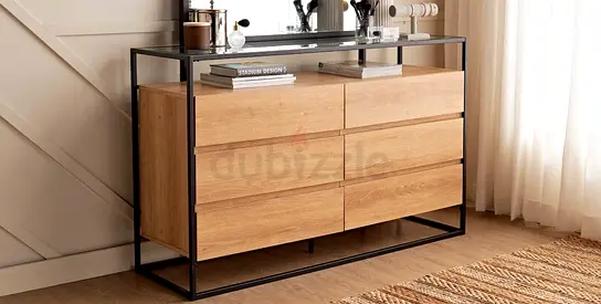 Dressing Table / Chest of Drawers