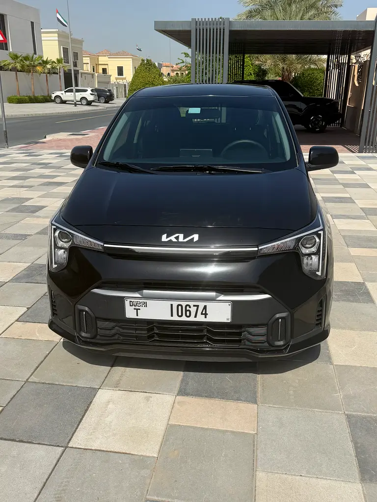 Kia Picanto 2024 — photo 1 of 7