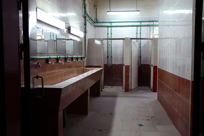 Labor Accomodation for rent in Al Qouz 3