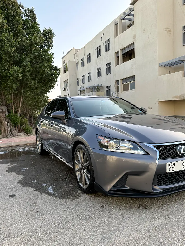 Lexus GS-Series 2015 — photo 1 of 14