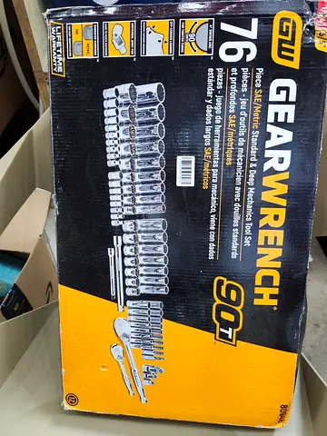 GearWrench 76 Piece SAE/Metric Standard  Deep Mechanics Tool Set