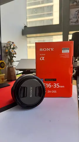 Sony FE 16-35mm F4 ZA OSS Vario-Tessar Lens with Box
