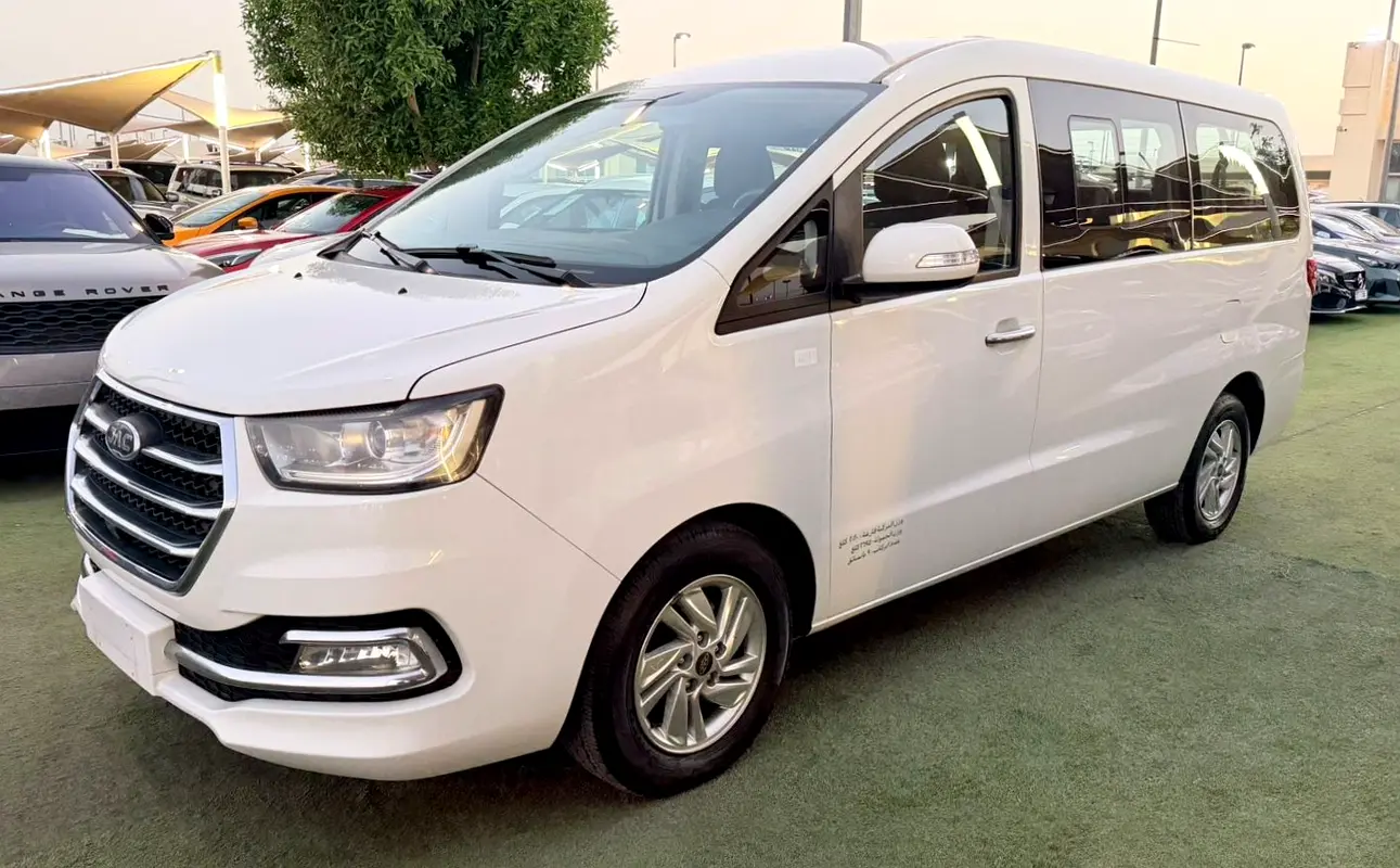 JAC M4 2022 — photo 1 of 14