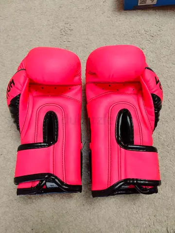 Venom gloves for kids