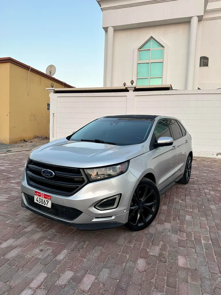 Ford Edge 2016 — photo 1 of 10