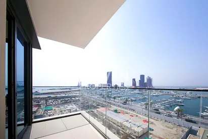 Brand New | Beachfront Living | Large Layout