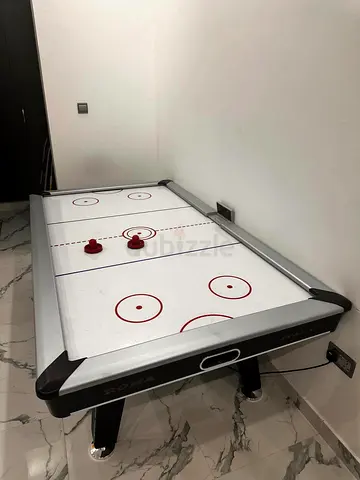 ROMA ITALY BRAND AIR HOCKEY TABLE