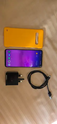Samsung Galaxy S 10. Very Good condition, 128GB