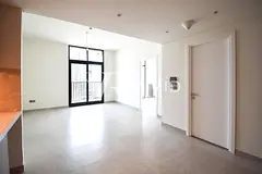 Brand New I Mid Floor I Family Neighbourhood