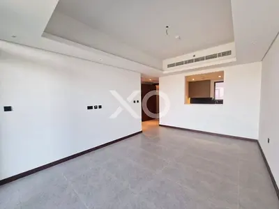High Floor | Brand New | Closed Kitchen