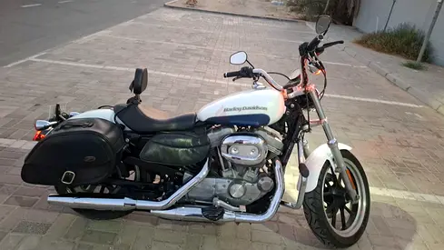 Harley sportster 883 - 2015 excellent condition. Selling fast