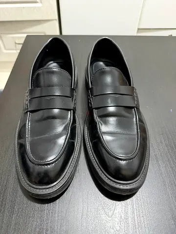 HM Black Loafers (Formal)
