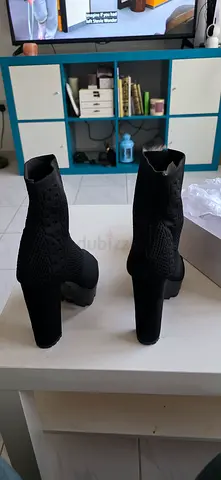 Black knit sock ankle boots - size37
