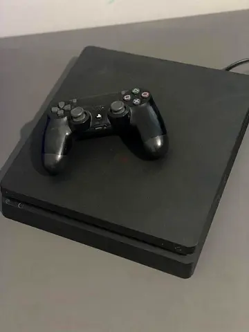 Ps4 500gb with controller excellent condition