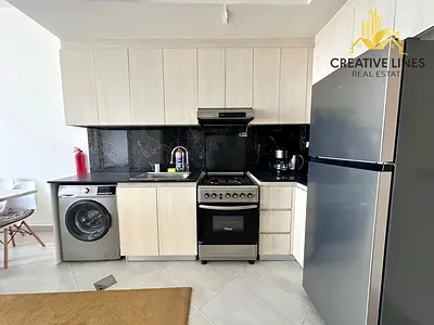 HIGH FLOOR//HOT DEAL//READY TO MOVE//VERY SPACIOUS