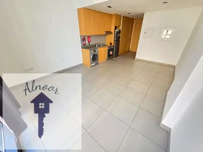 SPACIOUS STUDIO AVAILABLE FOR RENT IN AL MAMSHA SHARJAH 400 SQFT WITH KITCHEN APPLIENCES GYM,POOLALSO AND PARKING ALSO