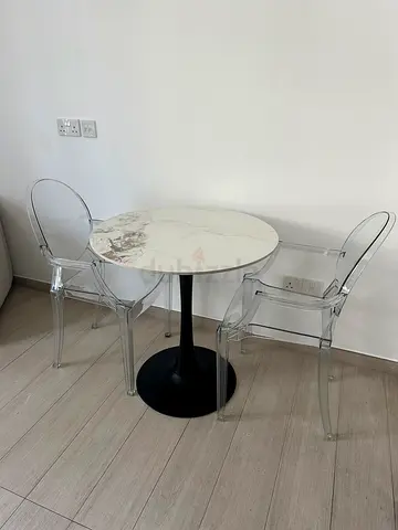Round Marble-Top Bistro Table with Clear Ghost Chairs (Set of 3)